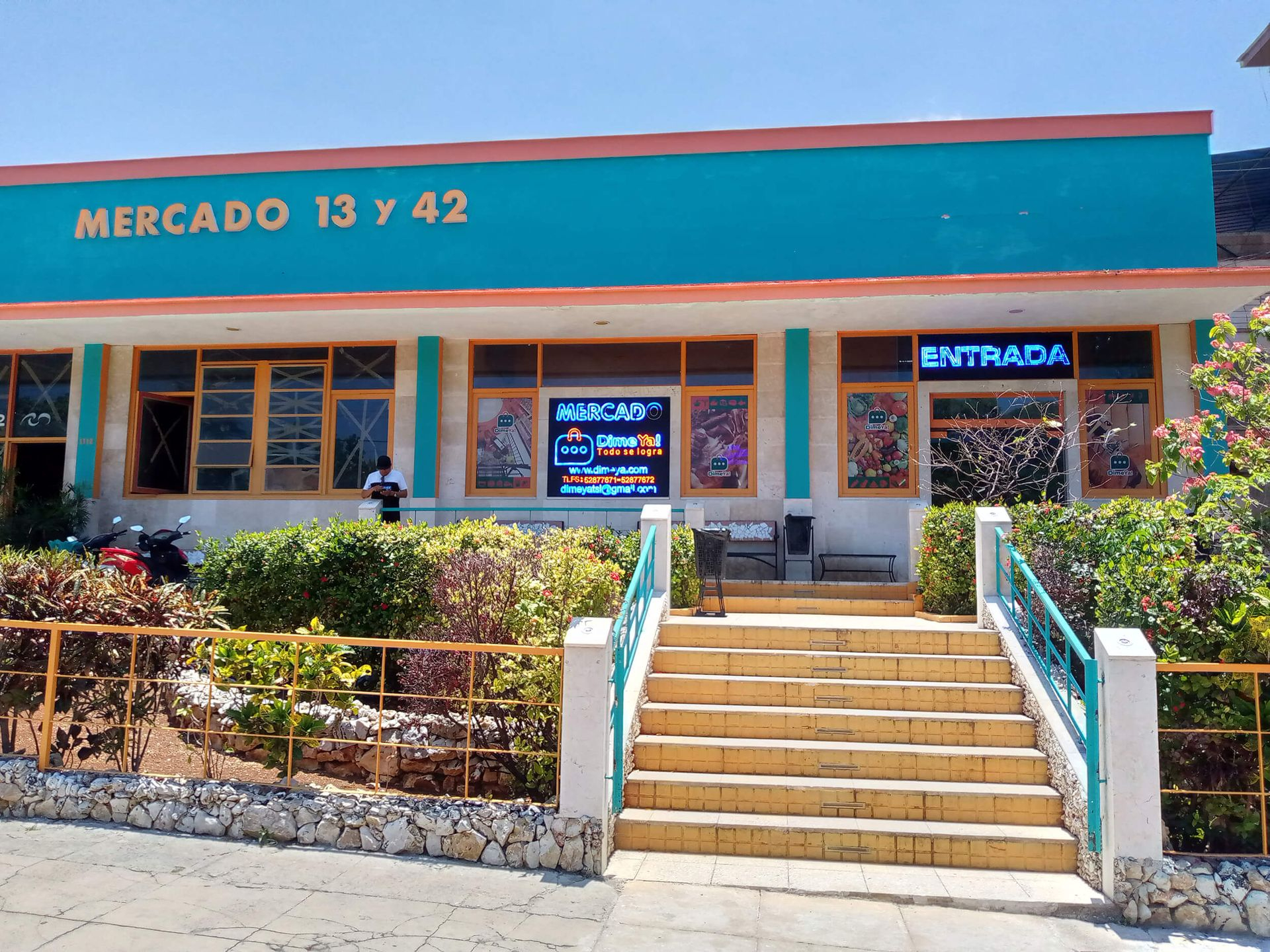 fachada de nuestra instalación